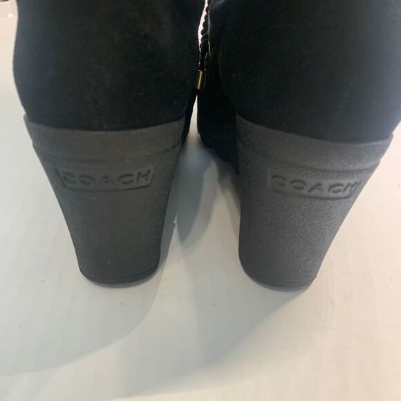 Coach Maisy Black Signature C Lace Up Wedge Boots size 8B - Picture 9 of 12